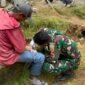 Sentuh Kemanusiaan Tim Kesehatan Turut Beraksi di TMMD
