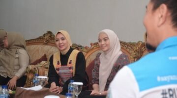 Wulan Mirza Sambut Kepulangan Camelia, Anak Pringsewu yang Terlantar di Negeri Jiran